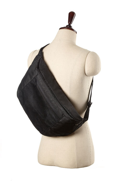 ALTON 알톤 슬링백  hi-res | American Tourister