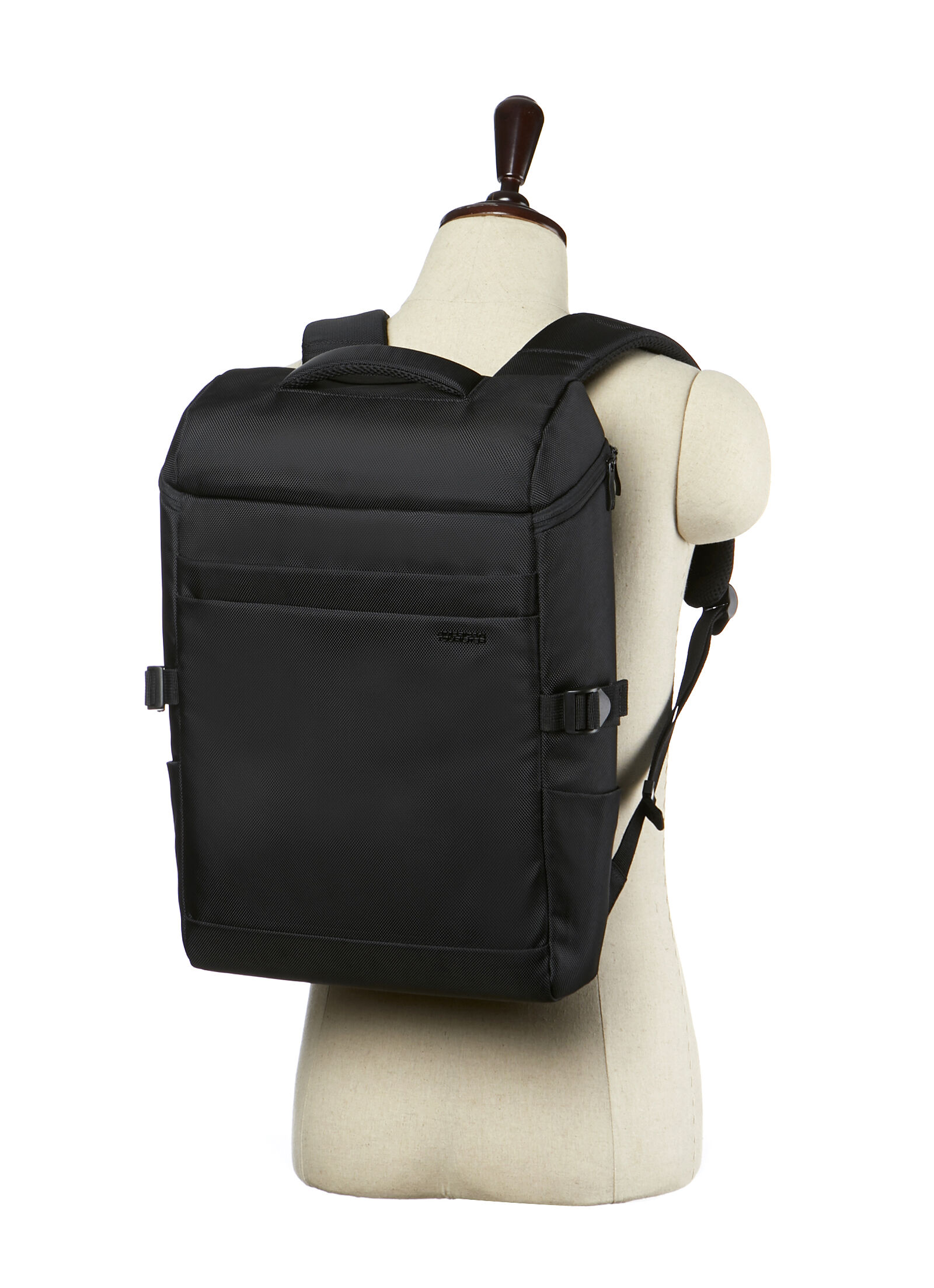 American tourister cheap scholar backpack 3l