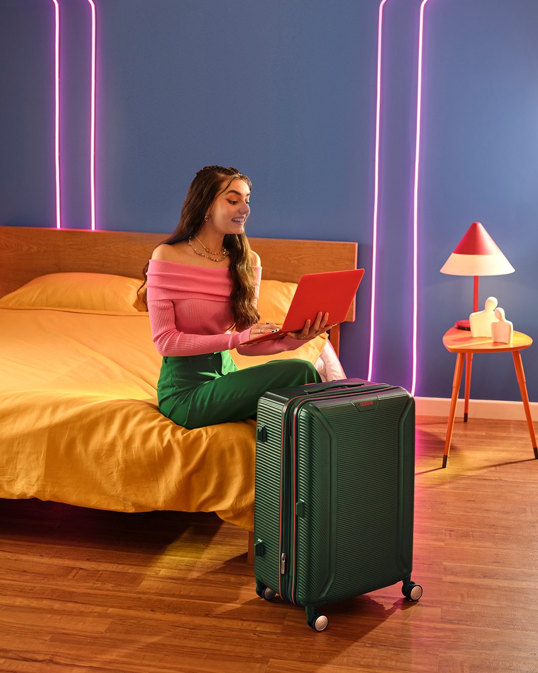ROBOTECH 로보텍 캐리어 55/20 TSA PV V2  lifestyle | American Tourister