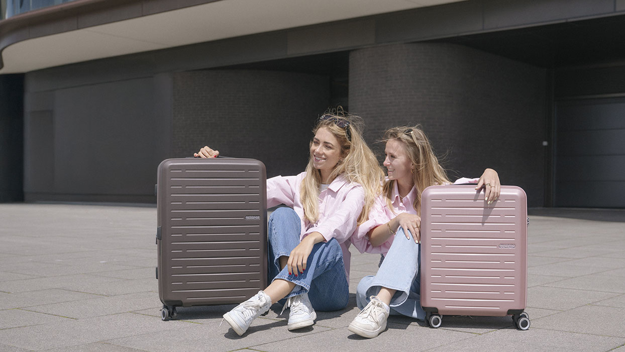 AEROJOY 캐리어 76/28 EXP TSA  topdesc | American Tourister