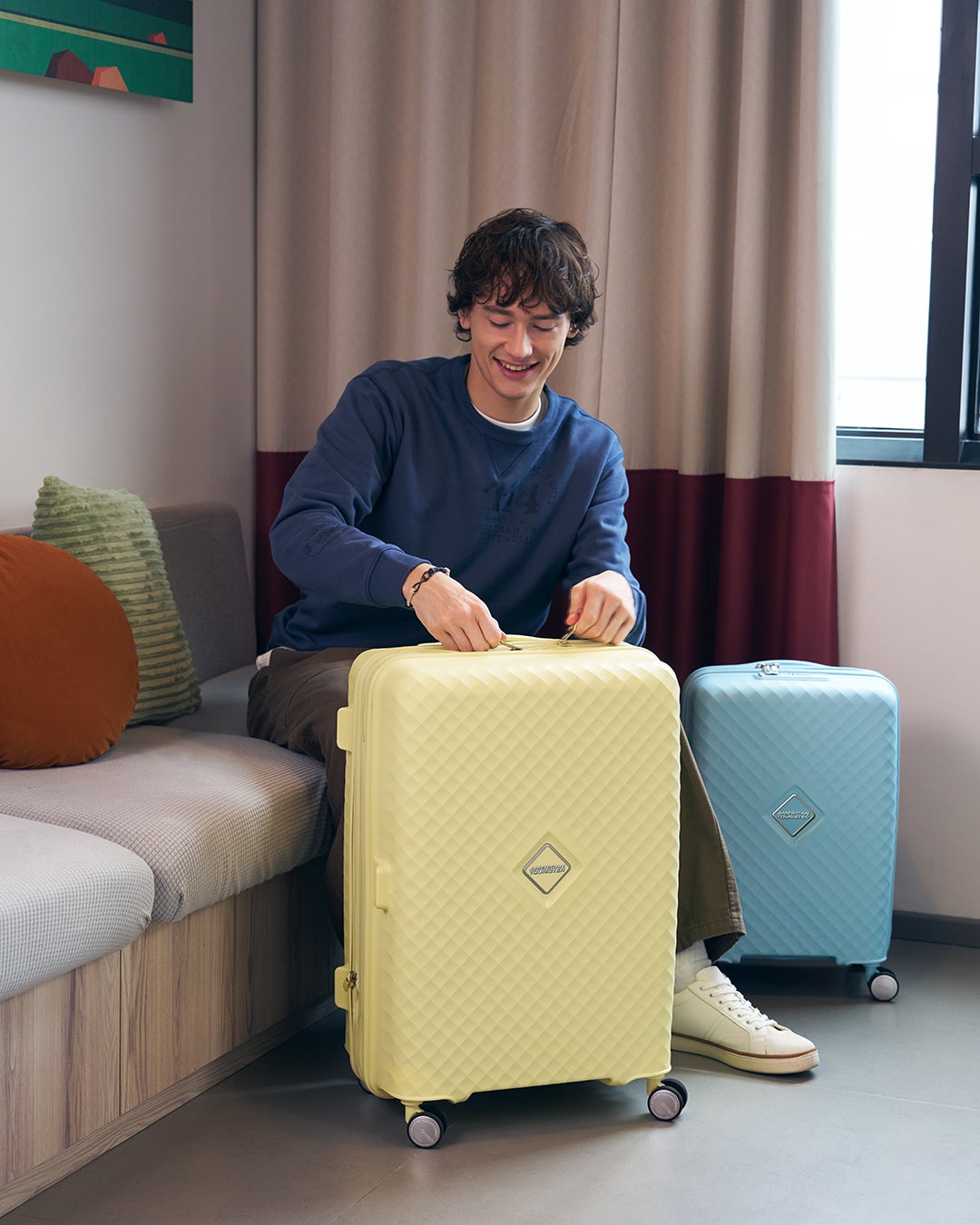 SQUASEM 스콰셈 SQUASEM 캐리어 55/20 EXP TSA V2  lifestyle | American Tourister