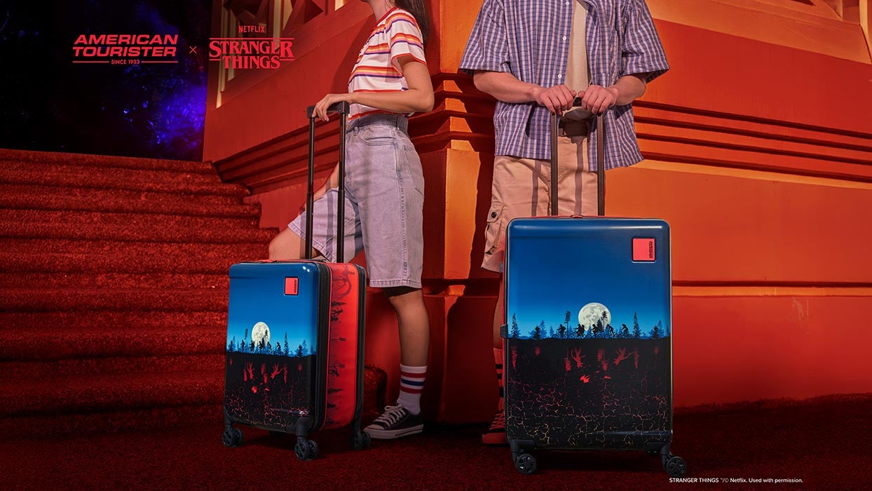 STRANGER THINGS 기묘한 이야기 STRANGER THINGS 캐리어 67/24 EXP TSA  topdesc | American Tourister